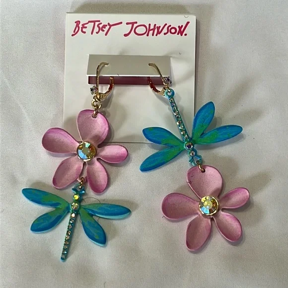 Betsey Johnson Dragonfly and Flower Mismatch Drop Earrings Gold Pink Blue NWT - Picture 3 of 7